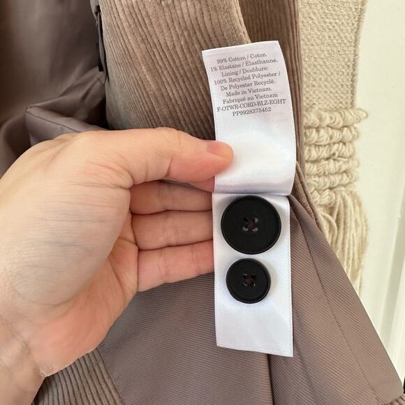 Everlane The Corduroy 80’s Blazer - Picture 4 of 8